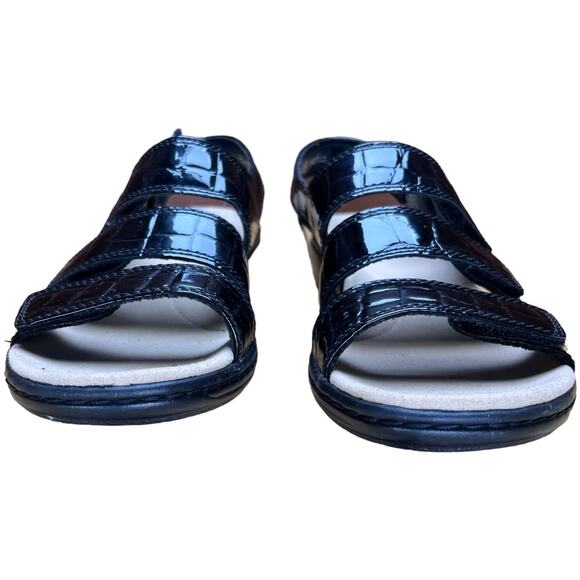 Clarks Leisa Melinds Sandals Size 5.5 Black Croc Hook & Loop Straps Comfort - Picture 2 of 9